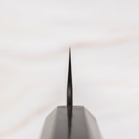 Choil noža. Nigara Sakimaru Sujihiki SG2 Kurouchi Tsuchime 300 mm je tradicionalni japonski nož, ki se uporablja za pripravo rib in mesa. Konkavni presek profila v kombinaciji z odtisi kladiva poskrbi, da se hrana med rezanjem ne lepi na rezilo. Jedro iz prašnega jekla SG2 zagotavlja dolgotrajno ostrino ter minimalno vzdrževanje.