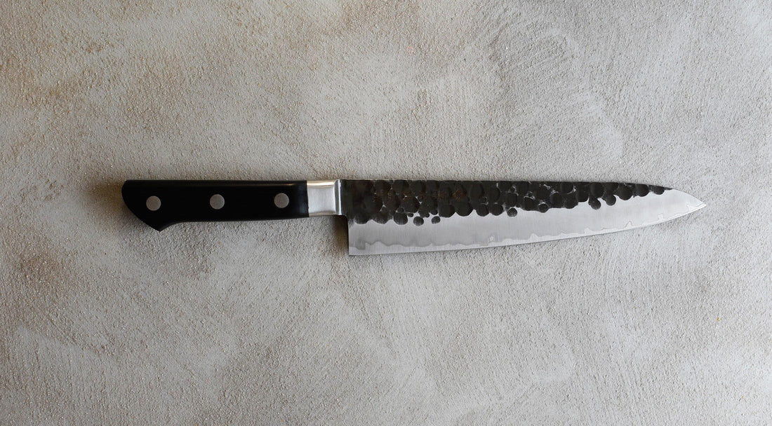 Tojiro VG-10 Gyuto Hammered 210 mm_2