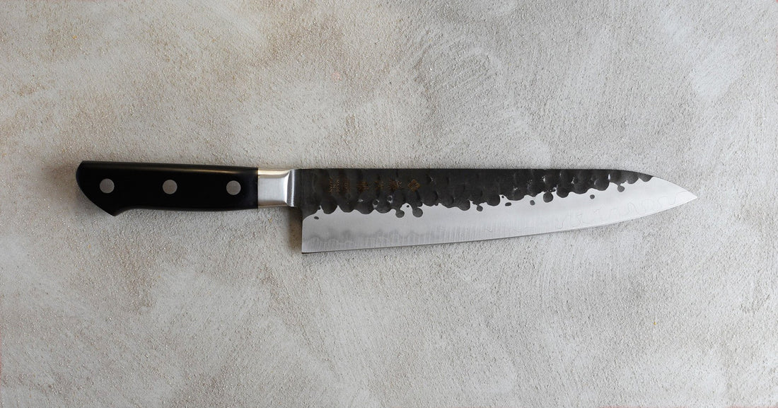 Tojiro VG-10 Gyuto Hammered 240 mm_2