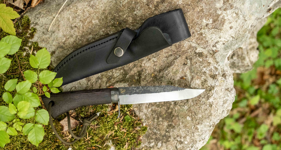 Ikeuchi lovski nož Aogami #2 135 mm