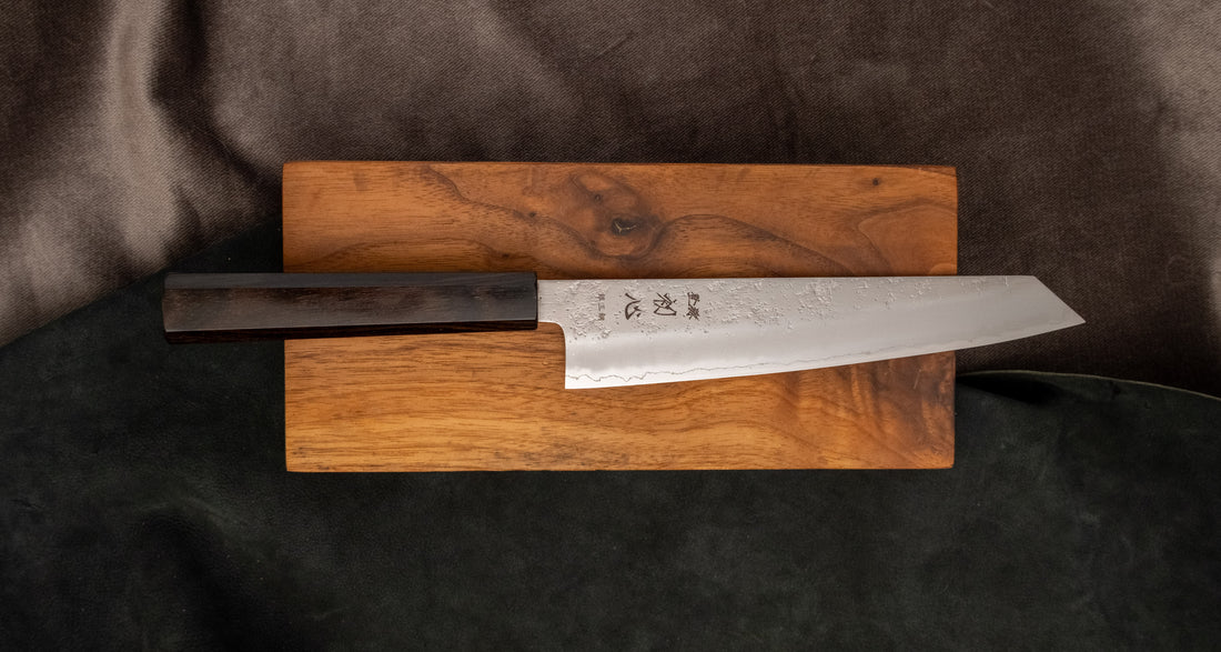 Hatsukokoro Ginrei Kiri-Gyuto Ginsanko Nashiji Ebony 205 mm