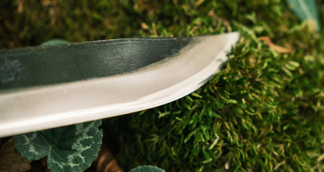 Ken Nata Outdoor Knife Black Finish 150 mm