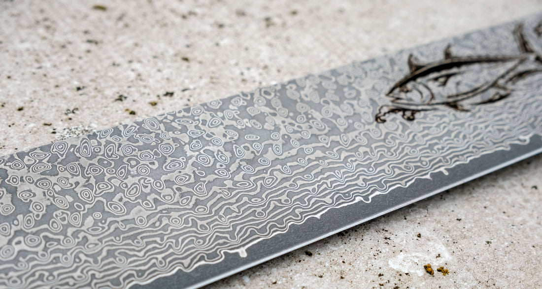 Maguro Kiri VG-10 Raindrop Damascus 465 mm