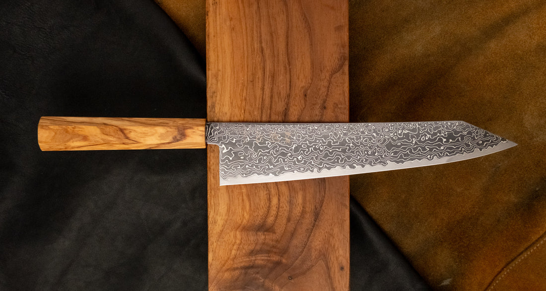 Hatsukokoro Mercury Kiri-Gyuto Kurozome Damascus 240 mm [Mono Olivewood]