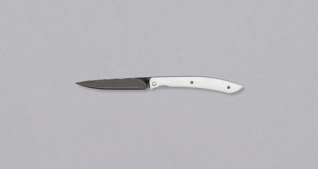 Saji zložljiv nož za zrezke SG2 Damascus 100 mm [White Micarta]