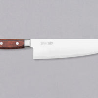 Noži AUS-10 linije so oblikovani za kuharje, ki iščejo klasični zahodni nož, ki je enostaven za vzdrževanje, nekoliko težji, s standardnim ročajem z bolsterjem in jeklenimi zakovicami, vendar si želijo vseh karakteristik kvalitetnega japonskega rezila: tanek profil, minimalistično oblikovanje in vzdržljivo japonsko jeklo.