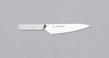 Tojiro Origami Gyuto 180 mm je vsestranski japonski kuhinjski nož, ki je nezahteven za vzdrževanje in cenovno ugoden. Njegov dizajn je edinstven - nož je izdelan iz enega samega kosa, brez varjenja. Prejel je svetovno znano nagrado iF Design Award. Rezilo je izdelano iz molibden-vanadijevega jekla s trdoto 58-59 HRC.