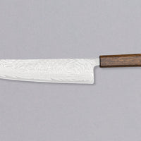 Tsunehisa Gyuto AUS-10 Nami 240 mm je večnamenski japonski kuhinjski nož, primeren za pripravo mesa, rib in zelenjave. Ima nekoliko daljše rezilo, ki bo kos večjim kosom mesa in se dobro obnesel tudi kot slicer nož. AUS-10 je nerjaveče jeklo s fino ostrino, ki jo bo zaradi trdote okoli 62 HRC obdržalo dolgo časa.