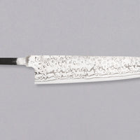 Yoshida Gyuto ZDP-189 Damascus 240 mm je izdelan iz najboljšega prašnega jekla ZDP-189 in je odporen na korozijo in nezahteven za vzdrževanje. Zaradi visoke trdote (65-67 HRC!) bo zelo dolgo držal ostrino. Na voljo brez ročaja, tako da si lahko sestavite povsem unikaten nož, prilagojen vašemu okusu in potrebam.