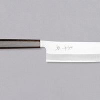 Kurosaki nakiri iz linije Gekko je še en unikaten izdelek iz rok nadarjenega mojstra Yu Kurosakija. Izstopa zaradi značilne zamaknjene oblike rezila in zaključnega videza visokega sijaja, temen ročaj iz hrastovega lesa pa izjemno lepo dopolnjuje minimalistično zasnovo noža. Izdelan iz revolucionarnega VG-XEOS jekla.